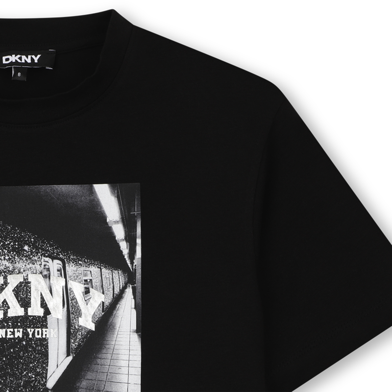 T-Shirt mit kurzen &Auml;rmeln DKNY 
                        GIRL