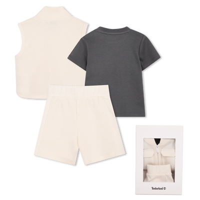 SET AUS STRICKJACKE, T-SHIRT UND SHORTS TIMBERLAND BOY