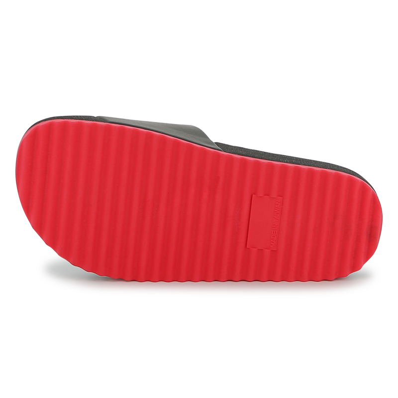 WASSERRUTSCHE HUGO 
                        BOY