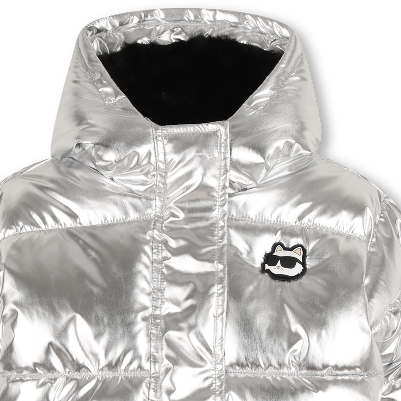 Silberne Daunenjacke mit Kapuze KARL LAGERFELD KIDS 
                        GIRL