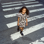 Elegantes Paillettenkleid MARC JACOBS 
                    GIRL
