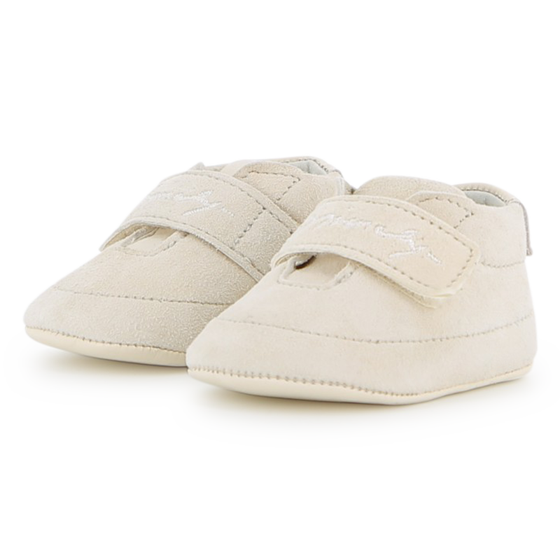 Gef&uuml;tterte Hausschuhe GIVENCHY 
                        UNISEX